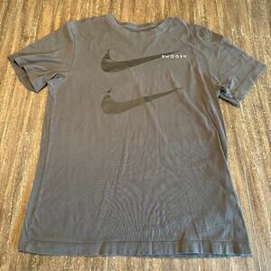 Men's Nike Double Swoosh T-Shirt Olive Green, Medium